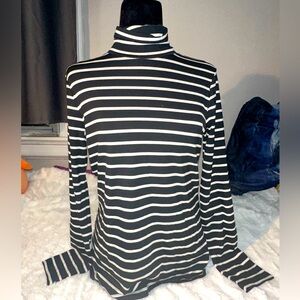 Black and White Striped Turtleneck Long Sleeve Top